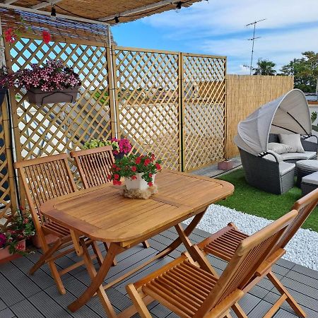 莱切省卡瓦利诺La Terrazza Di Zoe - Castromediano别墅 外观 照片