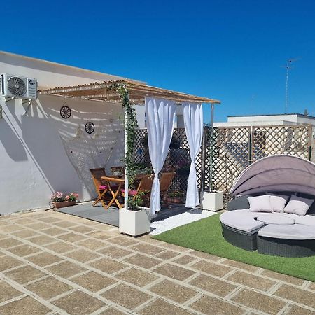 莱切省卡瓦利诺La Terrazza Di Zoe - Castromediano别墅 外观 照片